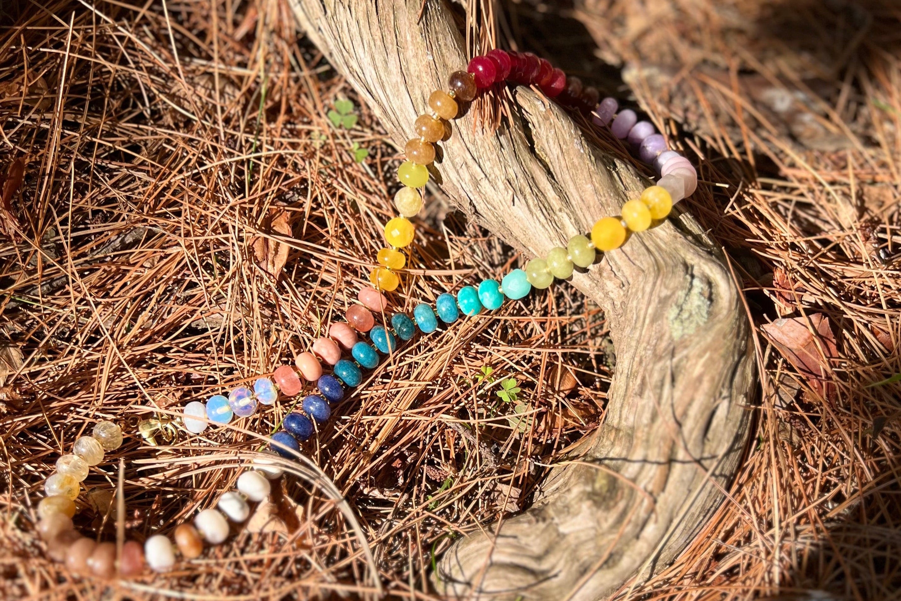 Gemstone Beaded Necklace in Leaves