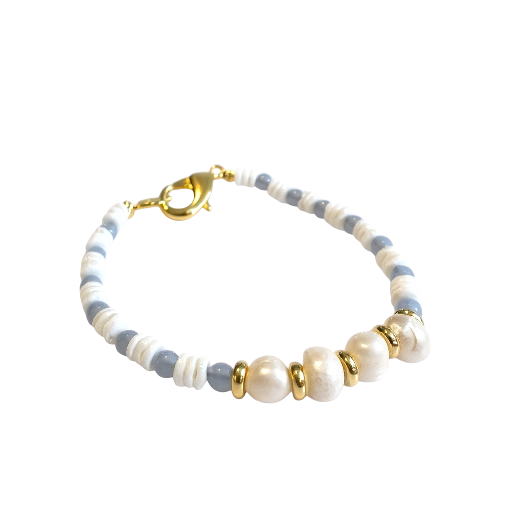 Fresh Water Pearl and Gemstone Bracelet in Clamshell