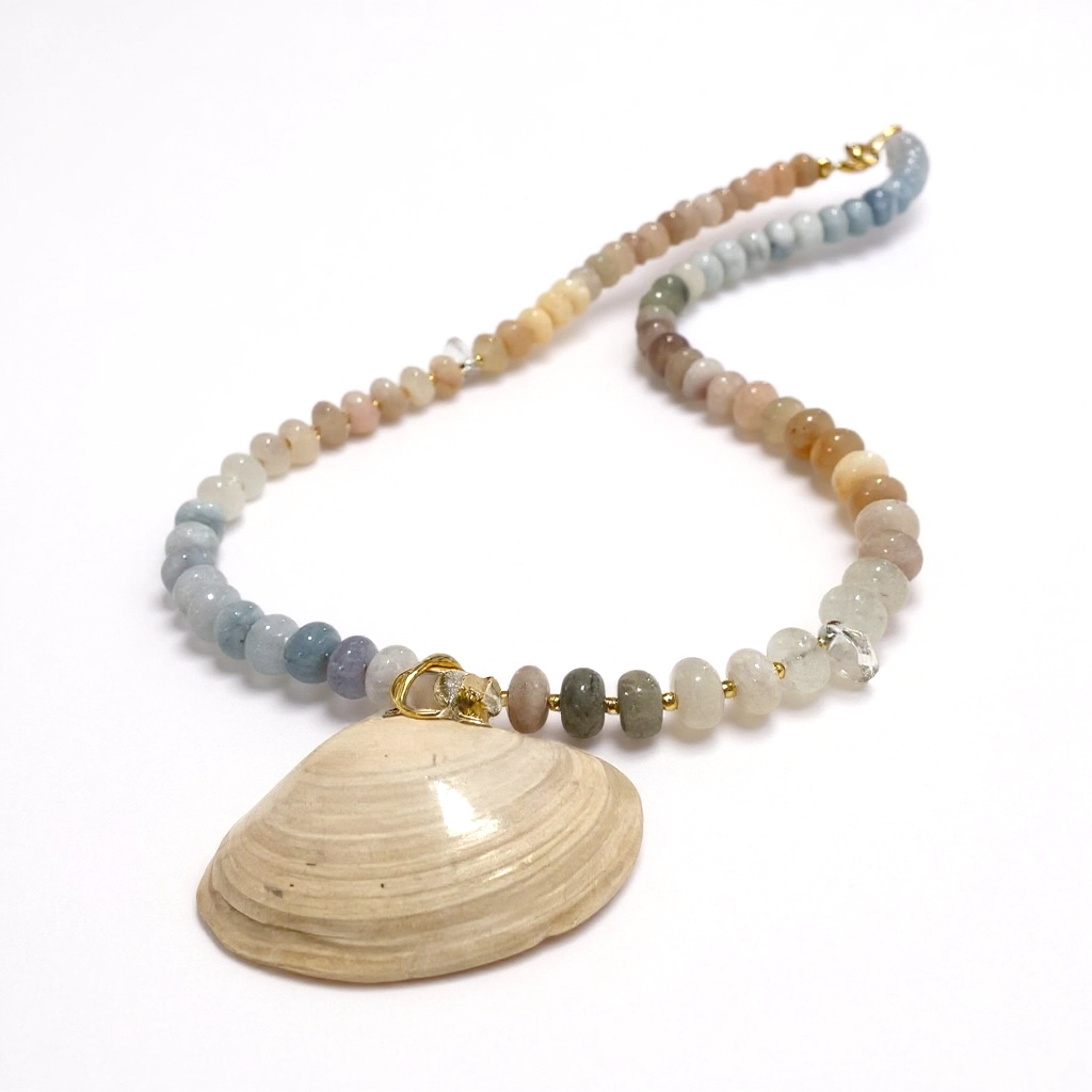 Gemstone Necklace w/ M.I Shell in Sand & Sea