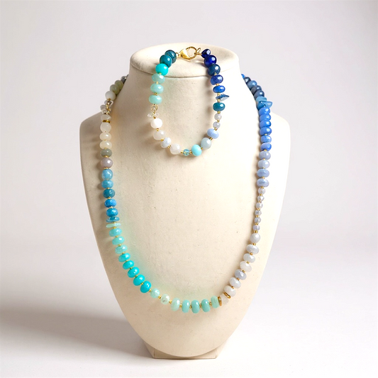 Gemstone Beaded Love Birds in Ocean Eyes