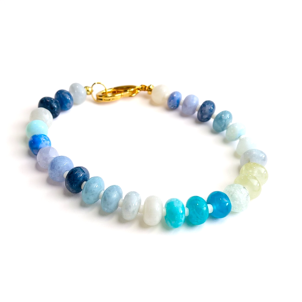 Gemstone Beaded Bracelet in Agua