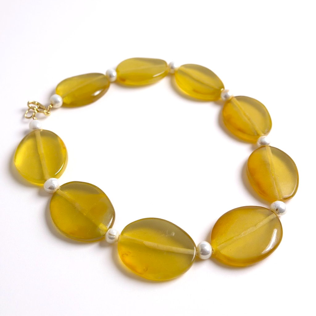 The Pearl & Giant Gemstone Necklace in Bartlett